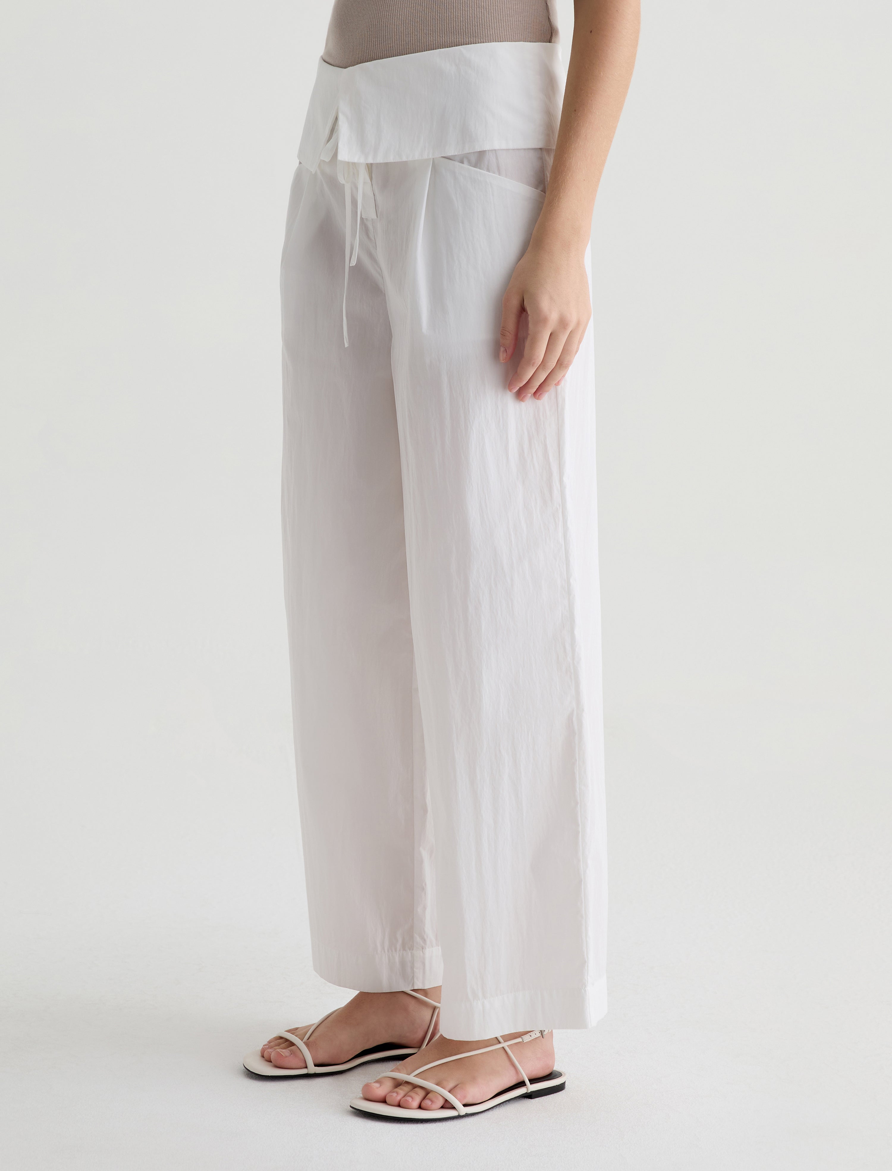 Shelvy Powder Fisherman Pant Women Bottom Photo 5