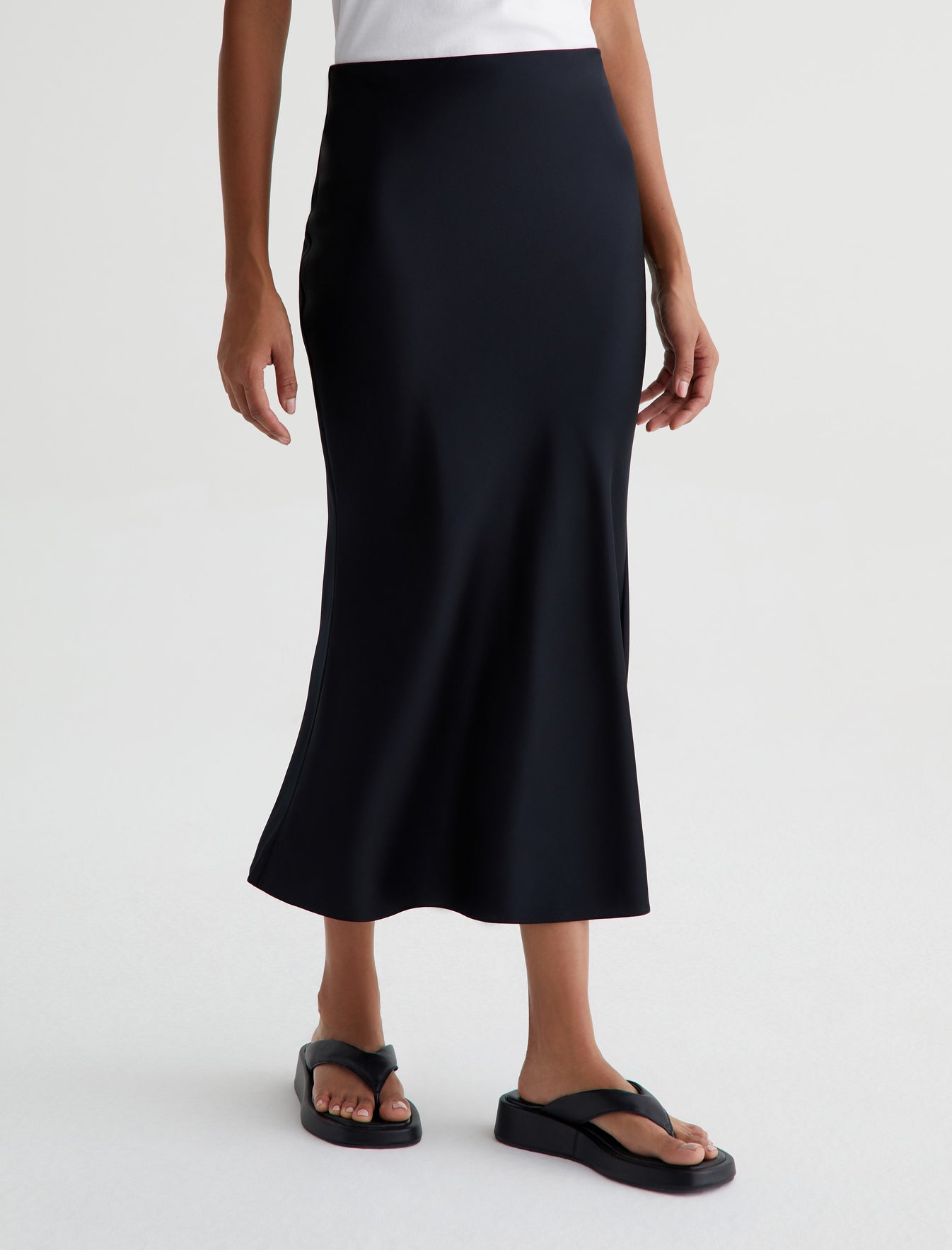 Karina Skirt True Black Classic Skirt Women Bottom Photo 2