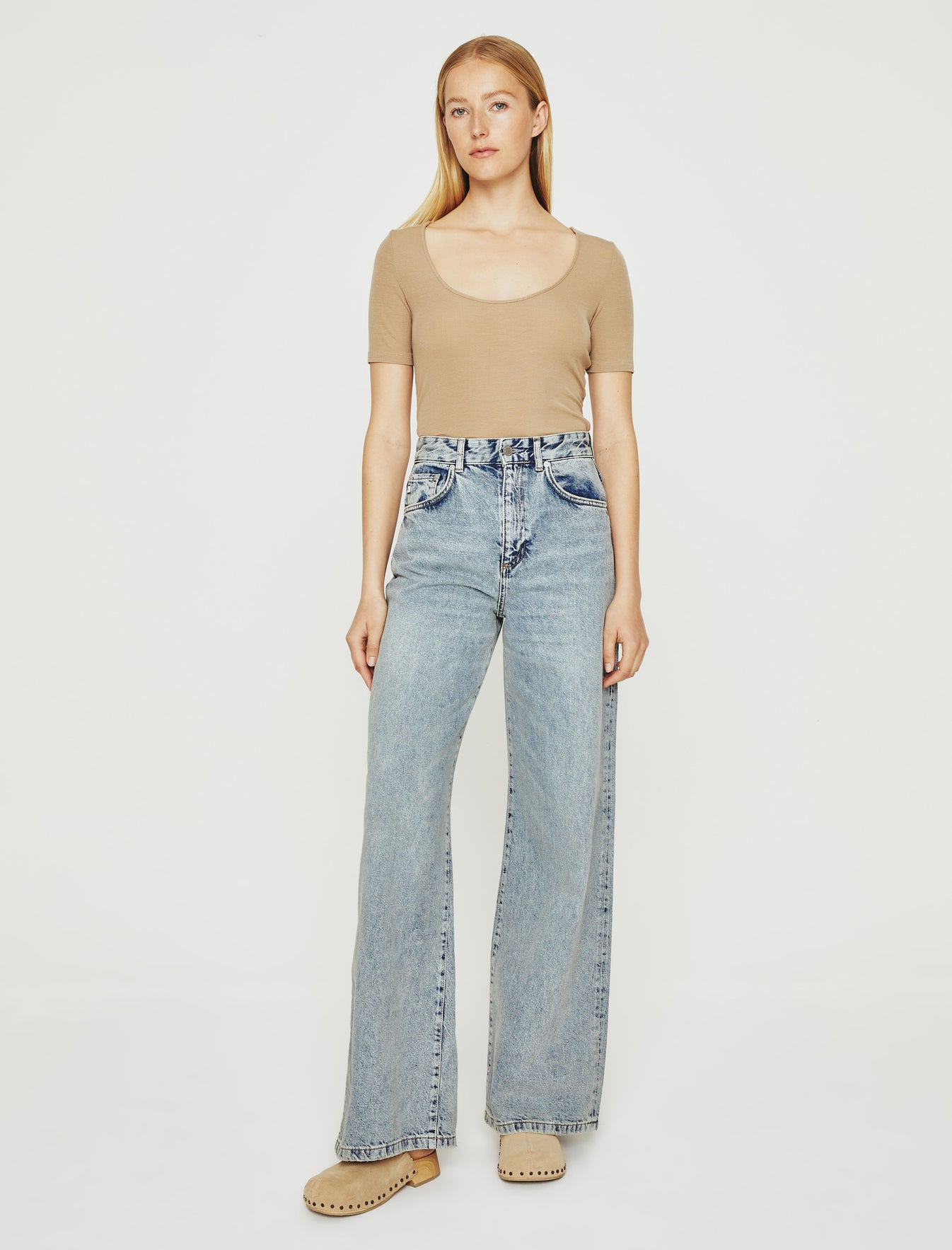 Deven Nomad High-Rise Ultra Wide Leg Women Bottom Photo 1