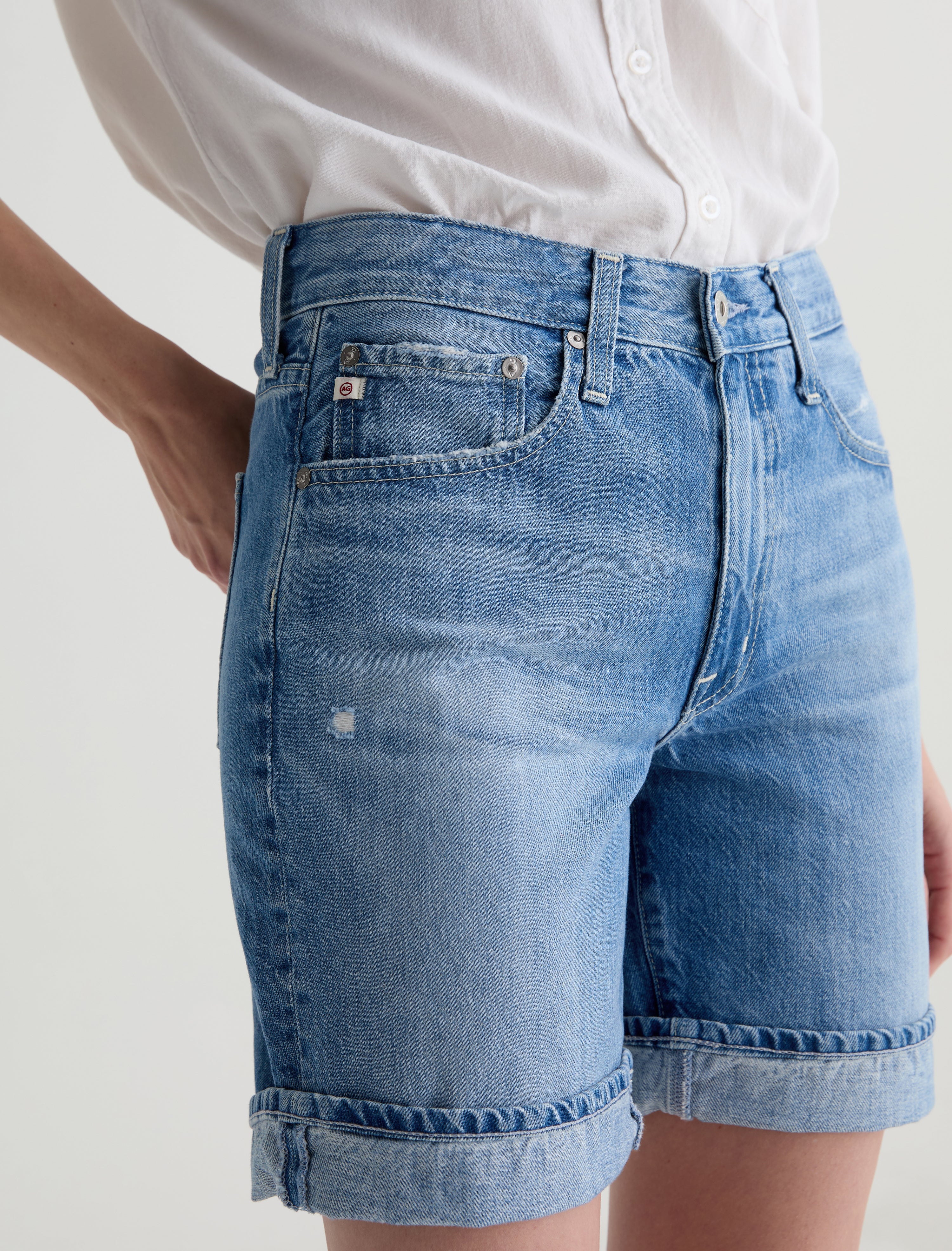 Ex-Boyfriend Short 17 Years Divergent Mid-Rise Bermuda Women Bottom Photo 3