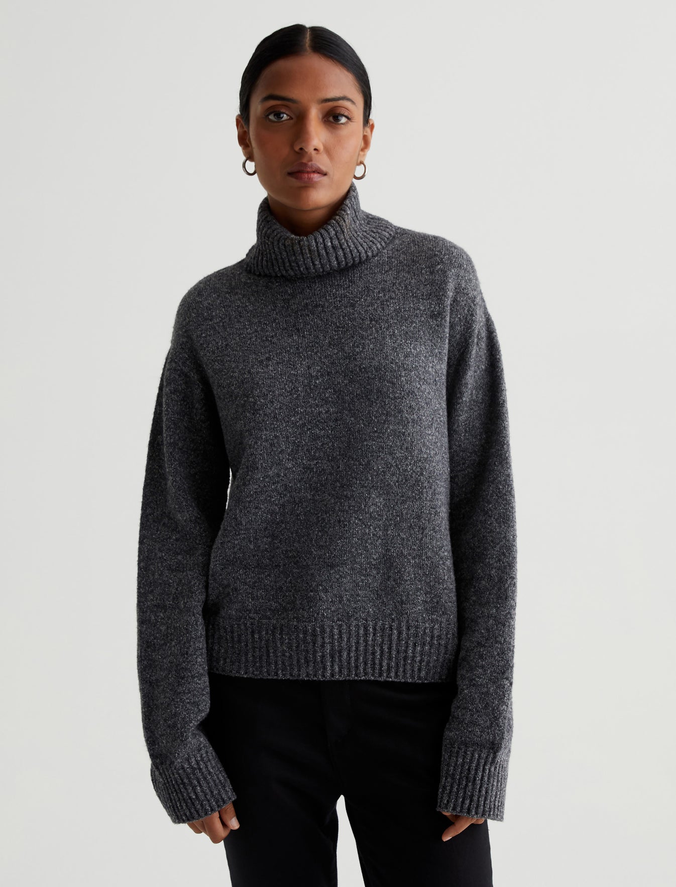 Bellona Heather Charcoal Relaxed Turtleneck Sweater Photo 2