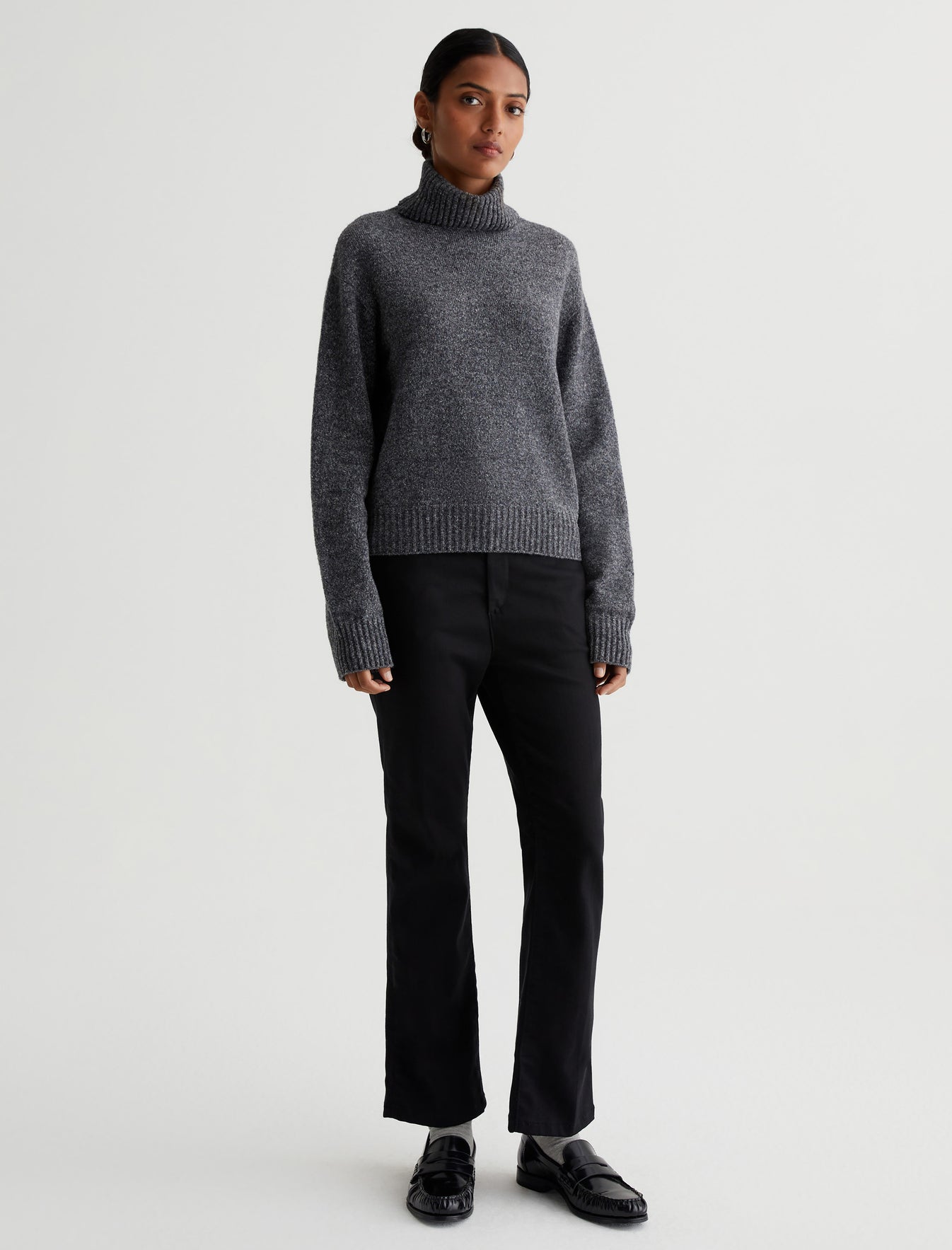 Bellona Heather Charcoal Relaxed Turtleneck Sweater Photo 4