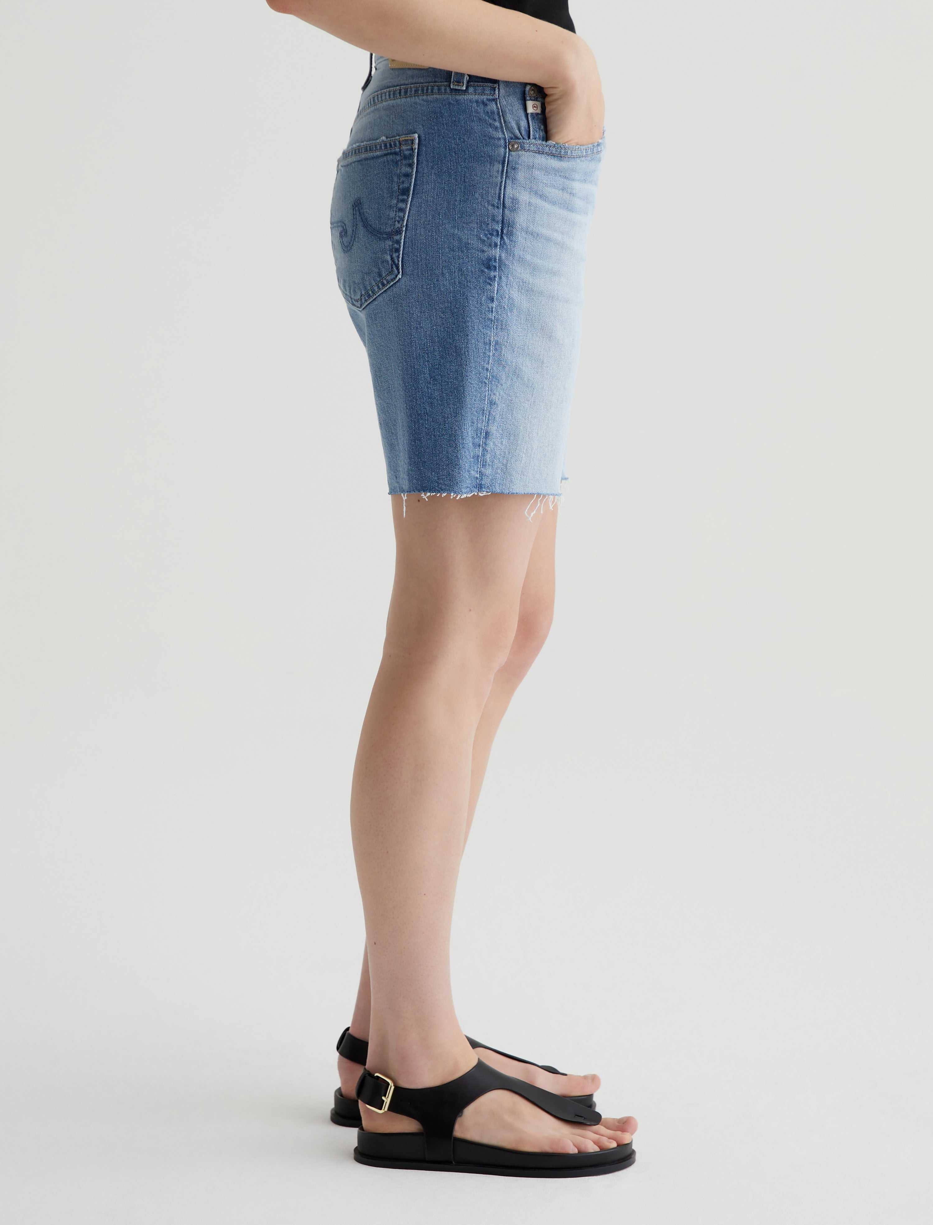 Ex-Boyfriend Slim Short 22 Years Palma Mid-Rise Bermuda Women Bottom Photo 5