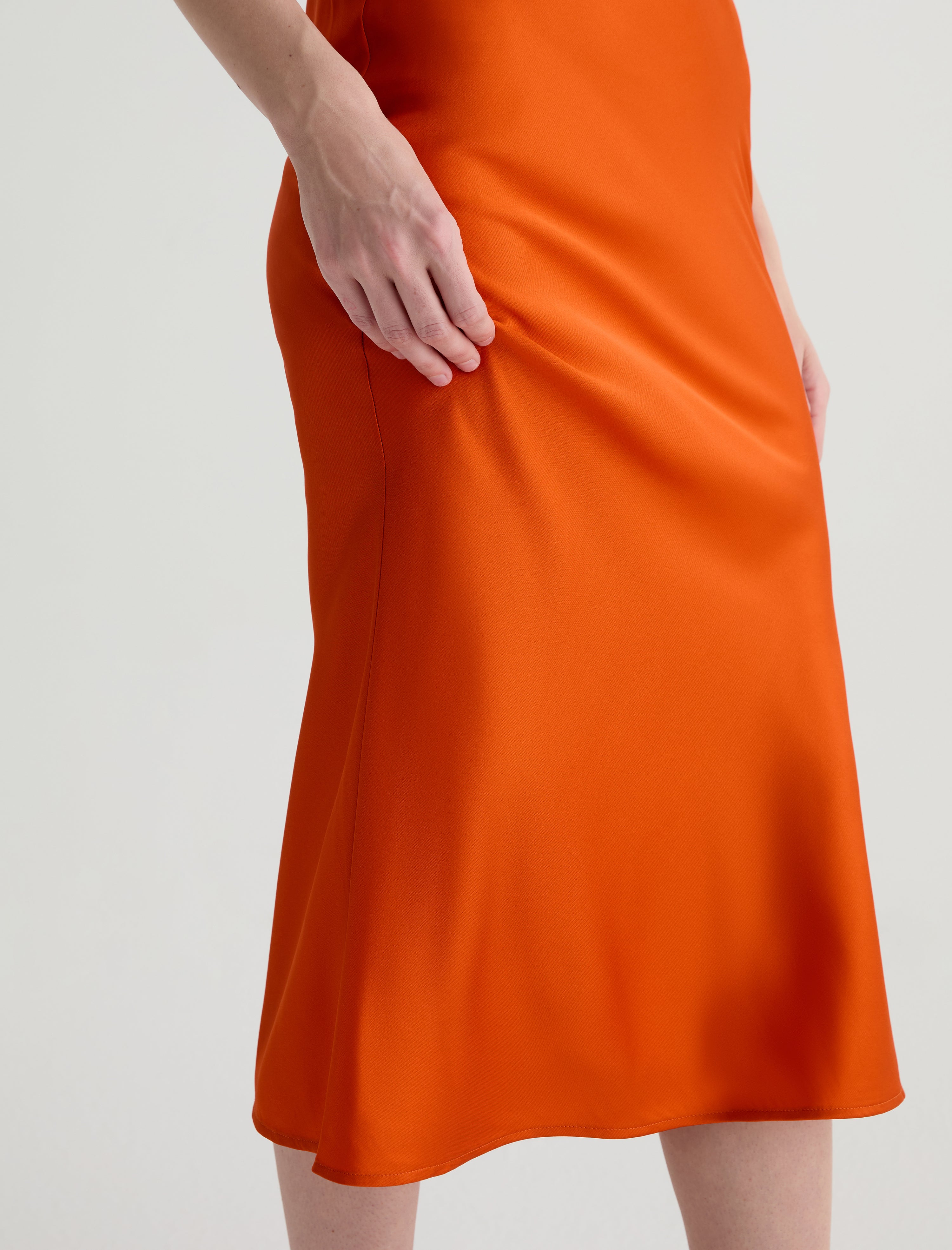Karina Skirt Tabasco Silk Classic Fit Skirt Women Bottom Photo 6