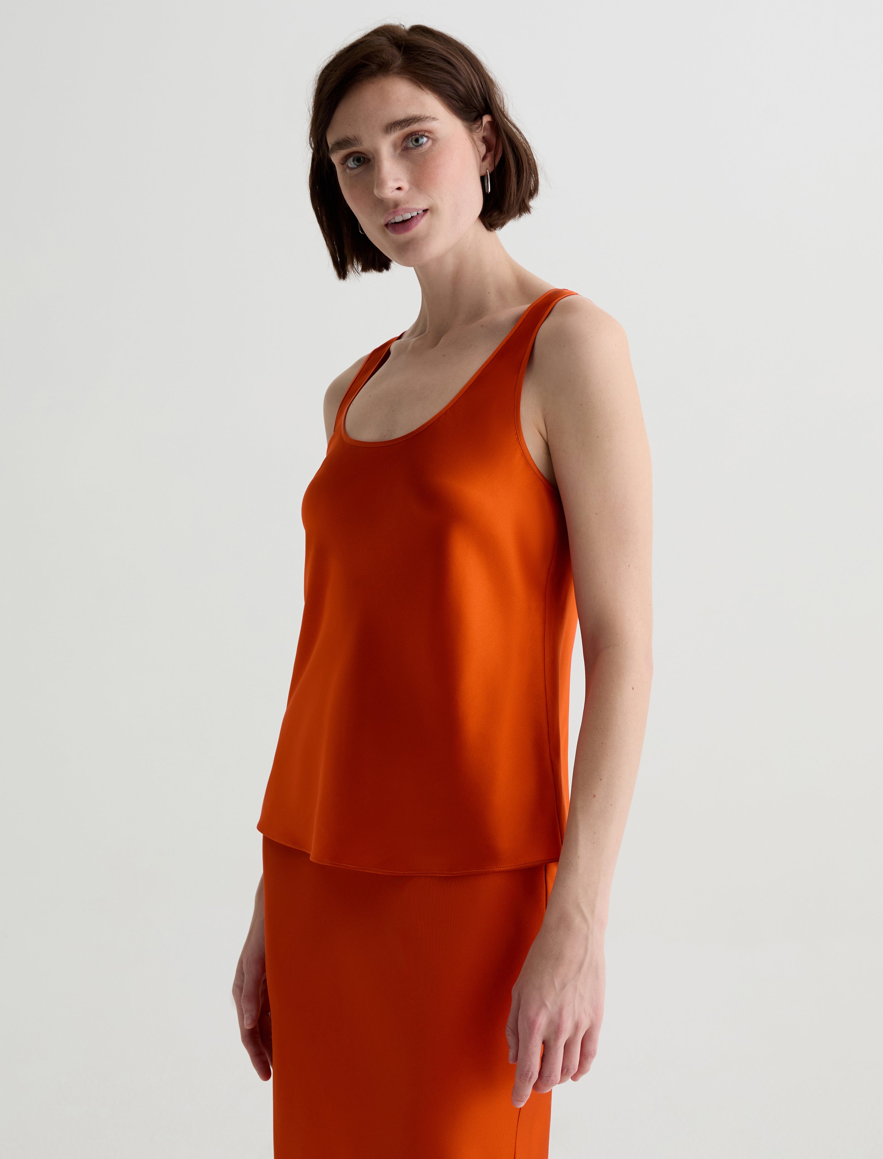 Nicola Tabasco Silk Double Scoop Tank Women Top Photo 3