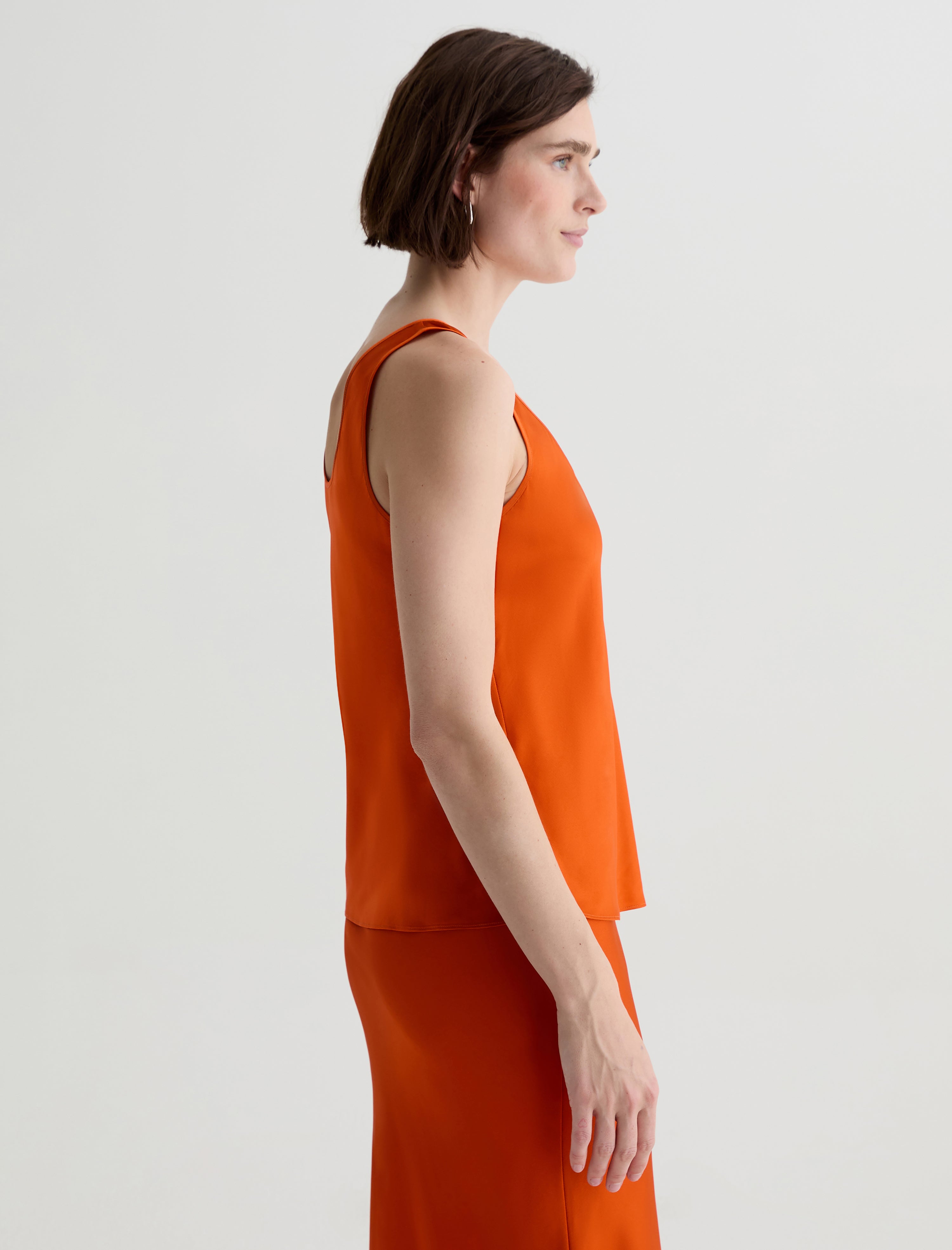 Nicola Tabasco Silk Double Scoop Tank Women Top Photo 6