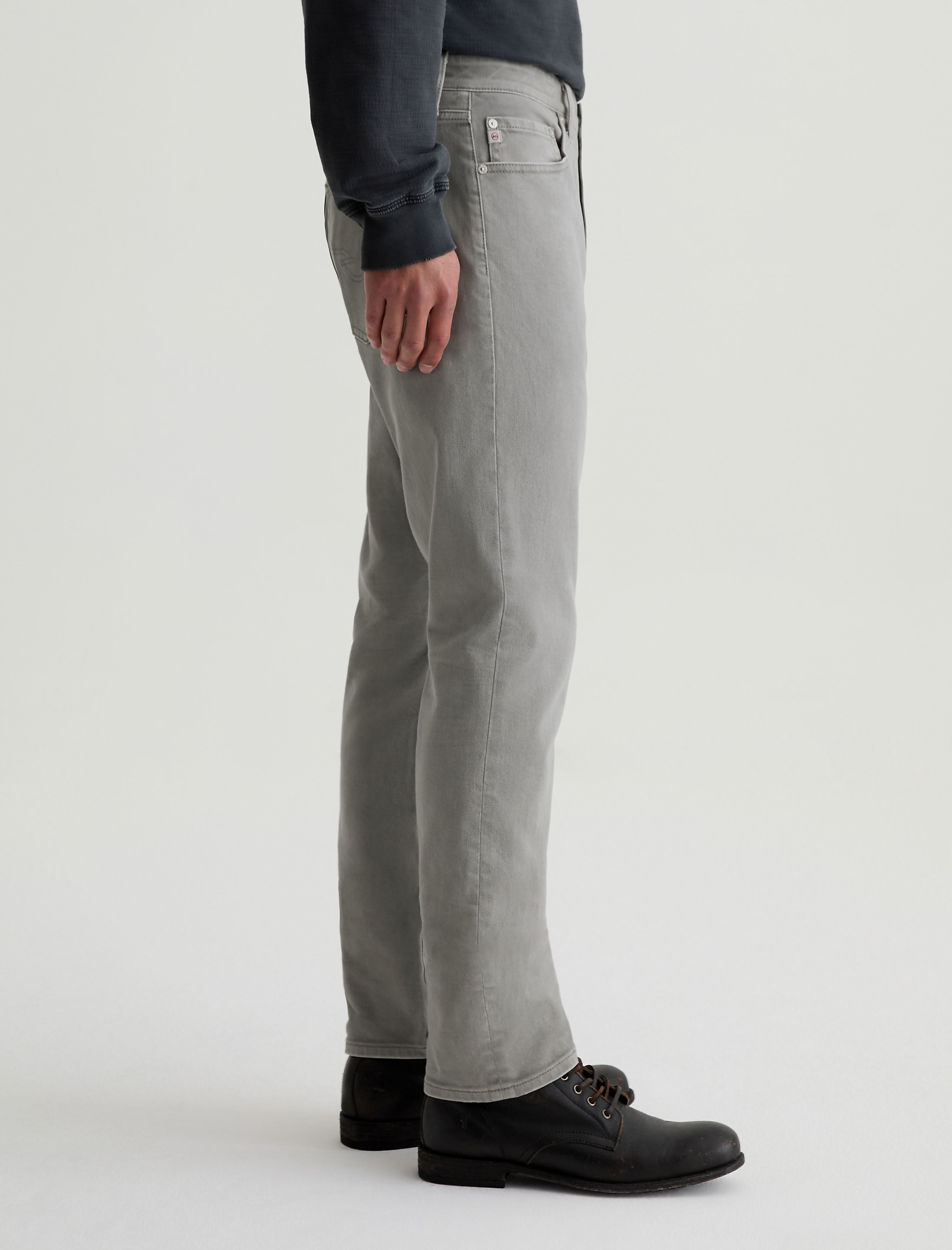 Men Everett 7 Years Sulfur Ironwood at AG Jeans Official Store
