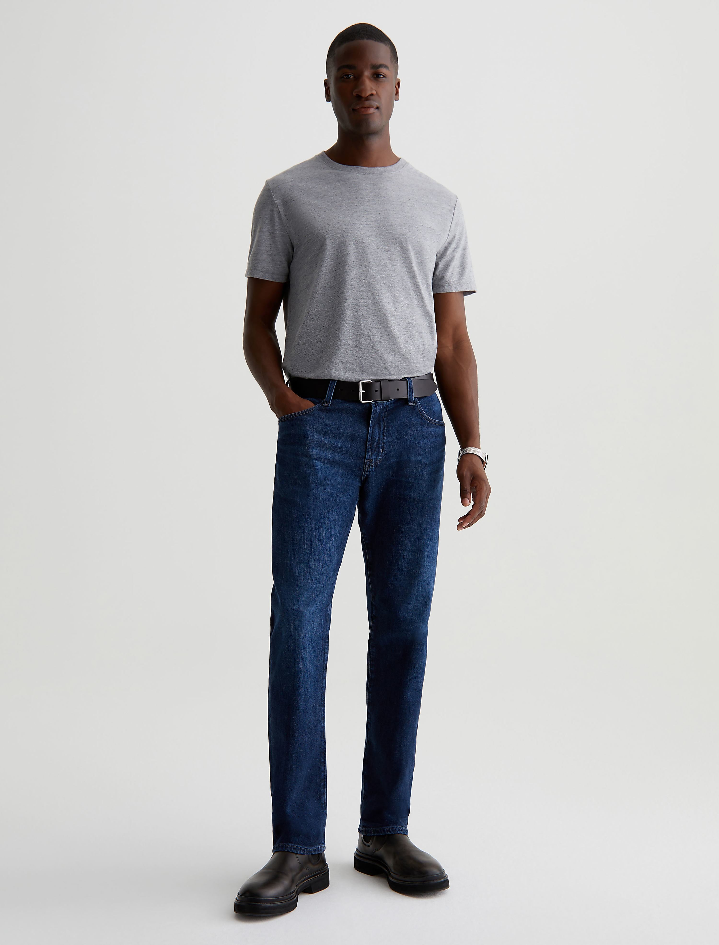 graduate-tailored-leg-