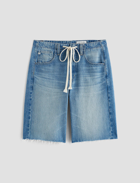 【DISCERNMENT】Fold Denim Crop Bermuda Pants Brush Cutting Bermuda Denim Pants 2C - DISCERNMENT | 60